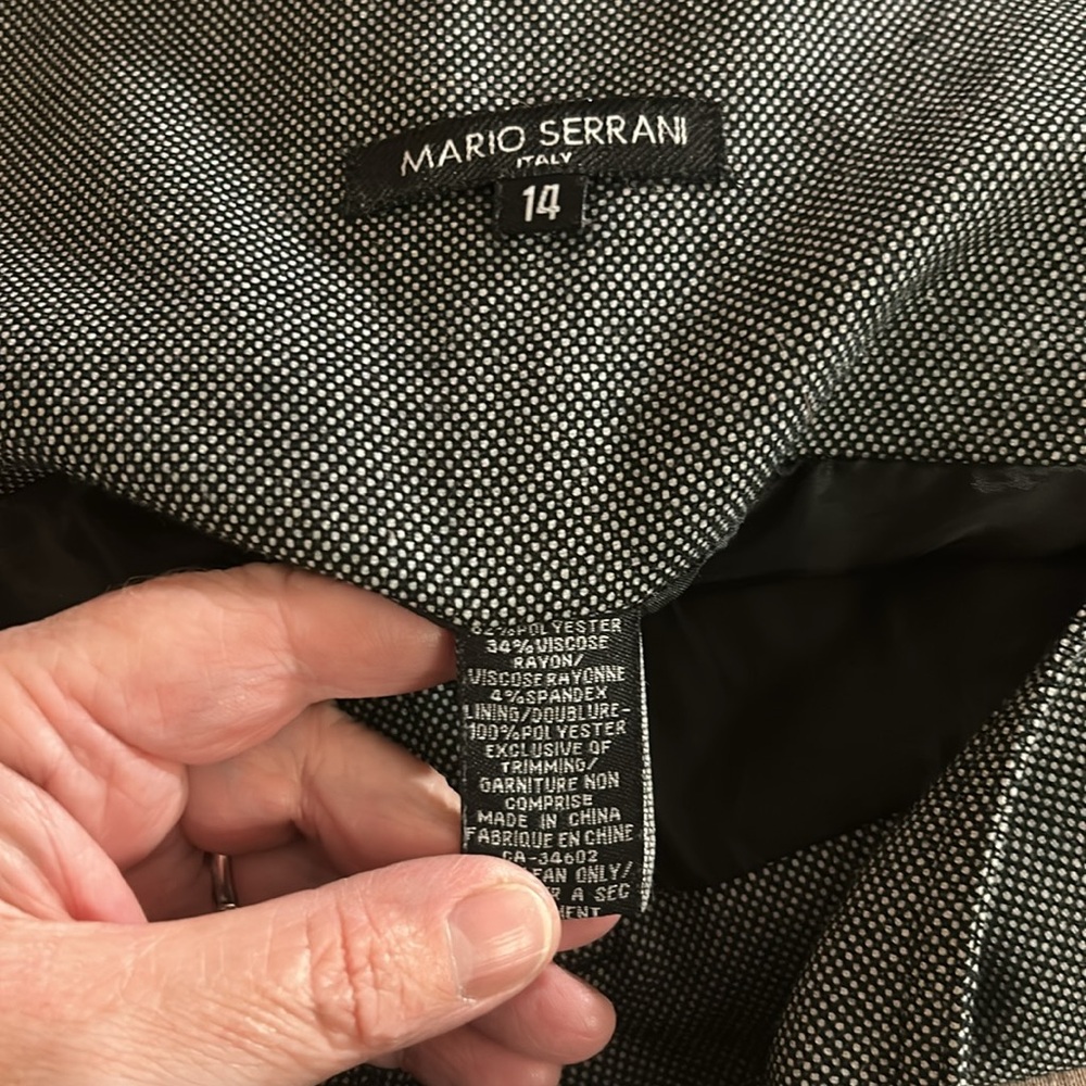 Skirt - Picture 3 of 3